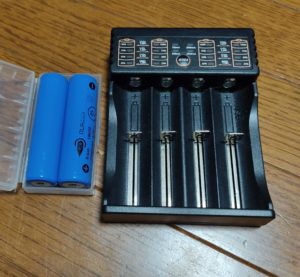 18650電池と充電器